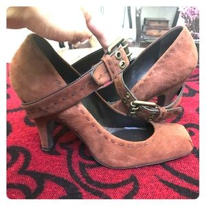Vince Camuto Brown Suede Heels with buckle closure